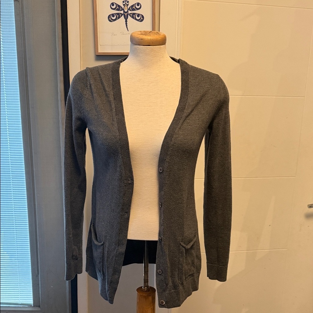 GAP Charcoal Women's Cardigan Sweater